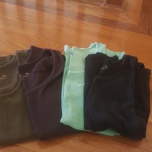 Old navy tank top bundle..four tanks plus 1 cami